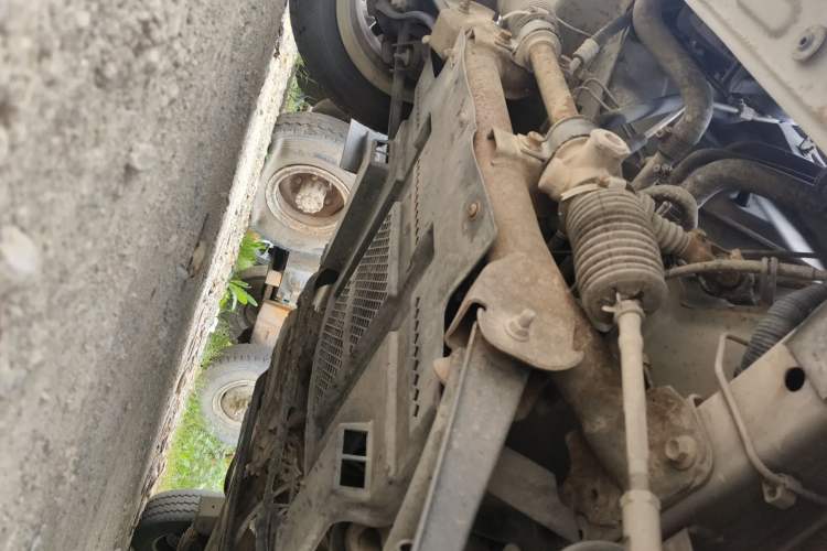 Used CHANGAN KAICHENG Star 2013 1.2L New Changan Star Basic Version Chassis Front Left