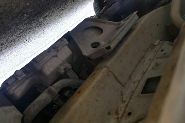 Used CHANGAN KAICHENG Star 2013 1.2L New Changan Star Standard Model Chassis Front Right