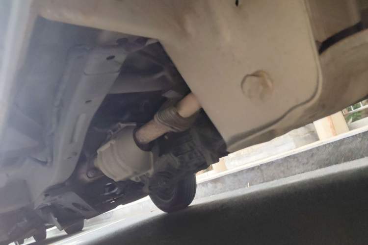 Used CHANGAN KAICHENG Star 2013 1.2L New Changan Star Basic Version Chassis Rear Left