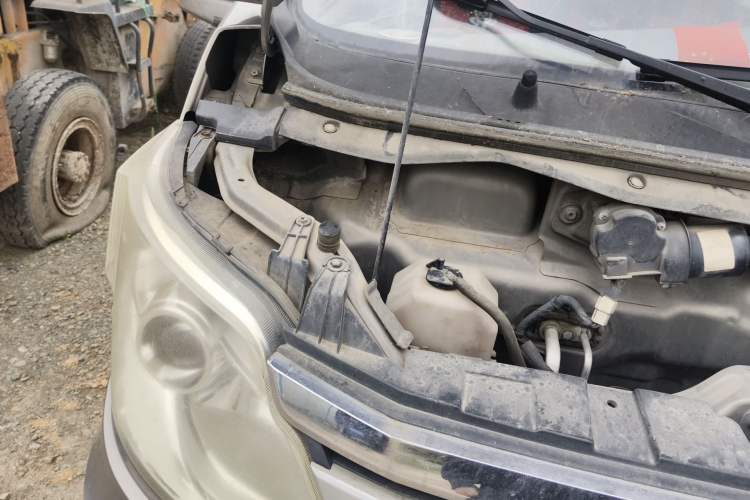 Used CHANGAN KAICHENG Star 2013 1.2L New Changan Star Basic Version Engine Bay Right