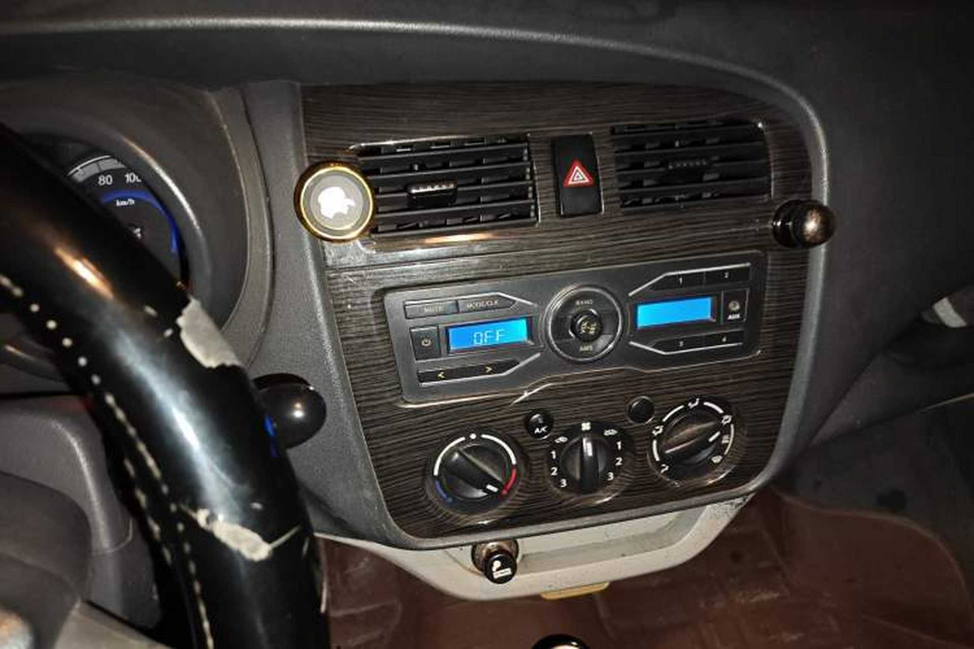 Used CHANGAN KAICHENG Star 2013 1.2L New Changan Star Basic Version Audio And AC Panel