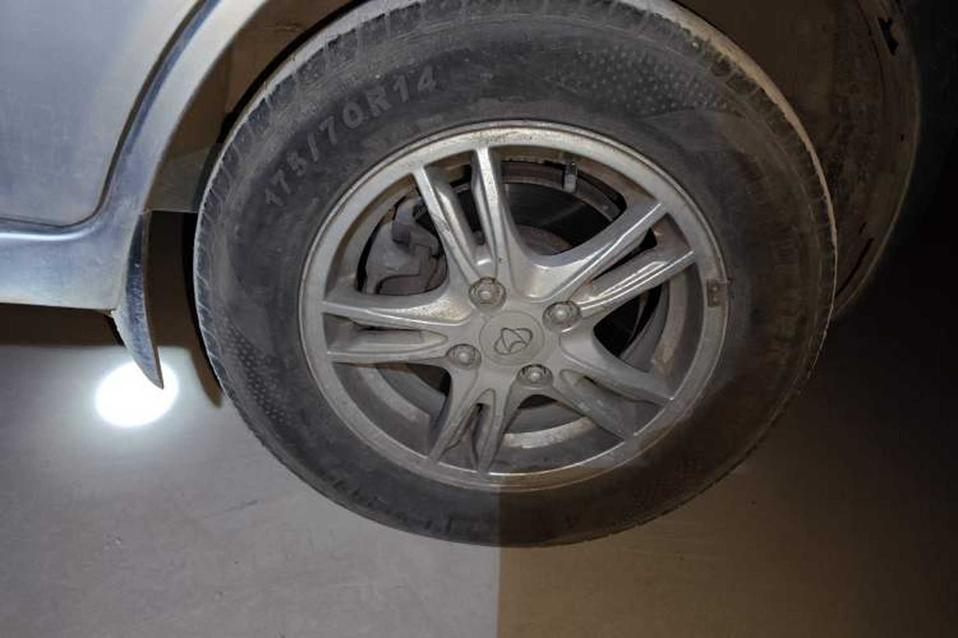 Used CHANGAN KAICHENG Star 2013 1.2L New Changan Star Basic Version Right Front Wheel Hub
