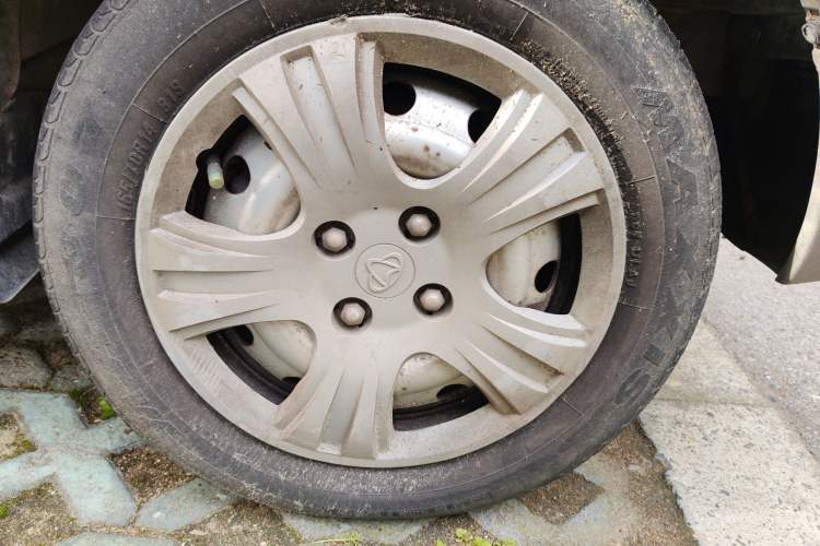 Used CHANGAN KAICHENG Star 2013 1.2L New Changan Star Basic Version Right Front Wheel Hub