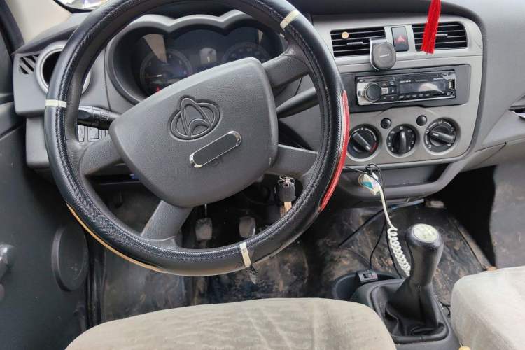 Used CHANGAN KAICHENG Star 2013 1.2L New Changan Star CNG Base Model JL473QE Steering Wheel