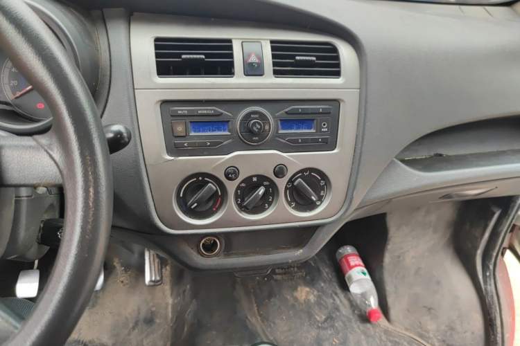 Used CHANGAN KAICHENG Star 2013 1.2L New Changan Star Basic Version Audio And AC Panel