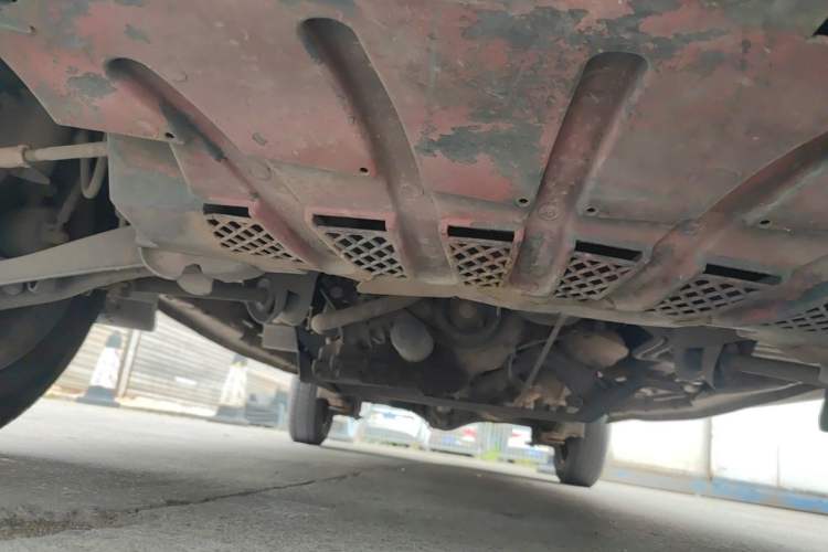 Used CHANGAN KAICHENG Star 2013 1.2L New Changan Star Basic Version Chassis Front