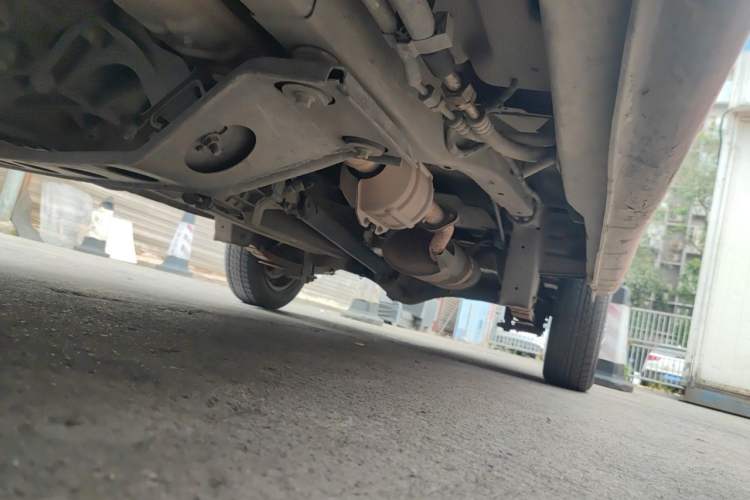 Used CHANGAN KAICHENG Star 2013 1.2L New Changan Star Basic Version Chassis Front Left