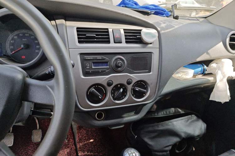 Used CHANGAN KAICHENG Star 2013 1.2L New Changan Star Basic Version Audio And AC Panel