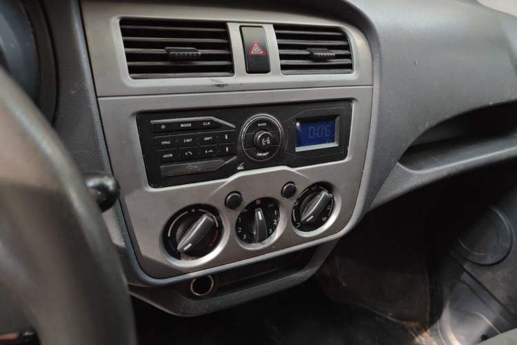 Used CHANGAN KAICHENG Star 2013 1.2L New Changan Star Basic Version Audio And AC Panel