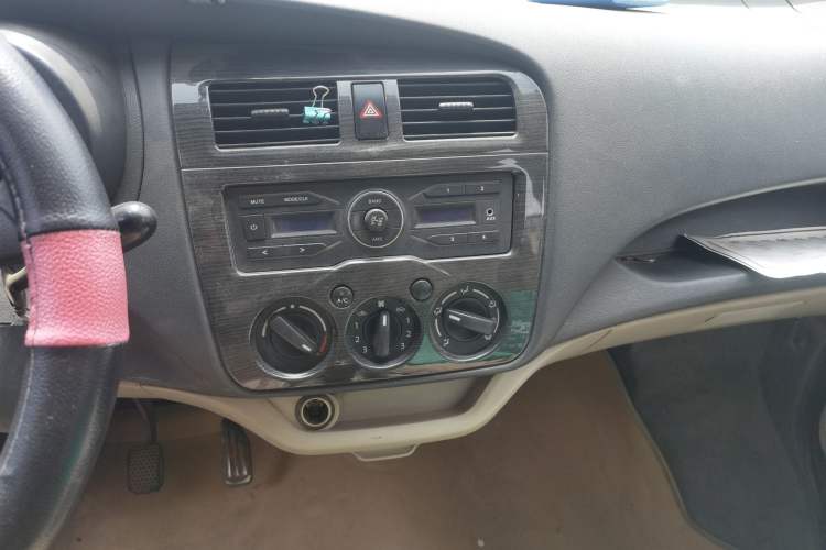 Used CHANGAN KAICHENG Star 2013 1.2L New Changan Star Standard Model Audio And AC Panel