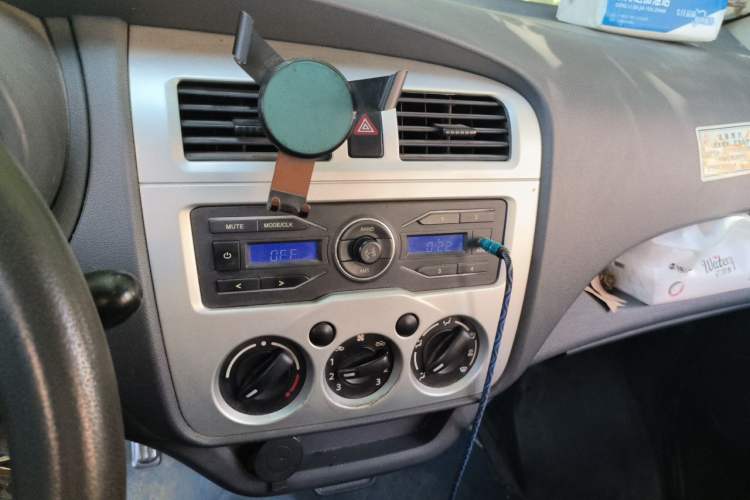Used CHANGAN KAICHENG Star 2013 1.2L New Changan Star CNG Base Model JL473QE Audio And AC Panel