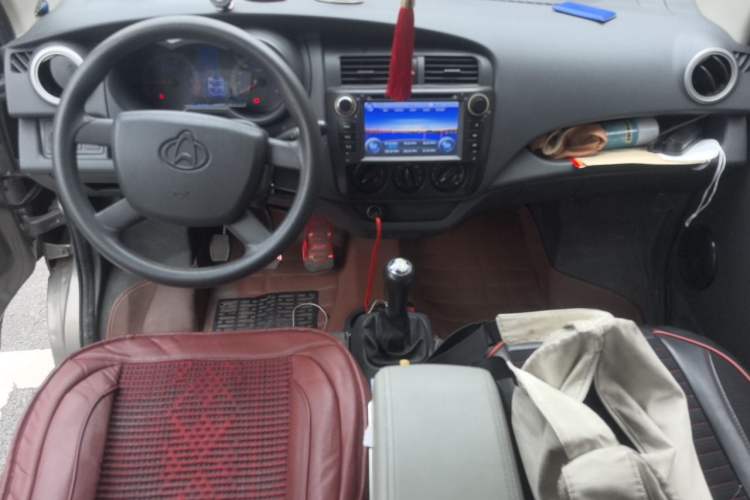 Used CHANGAN KAICHENG Star 2013 1.2L New Changan Star Basic Version Center Console