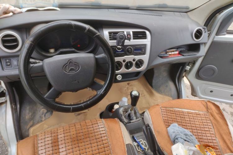 Used CHANGAN KAICHENG Star 2013 1.2L New Changan Star Basic Version Center Console