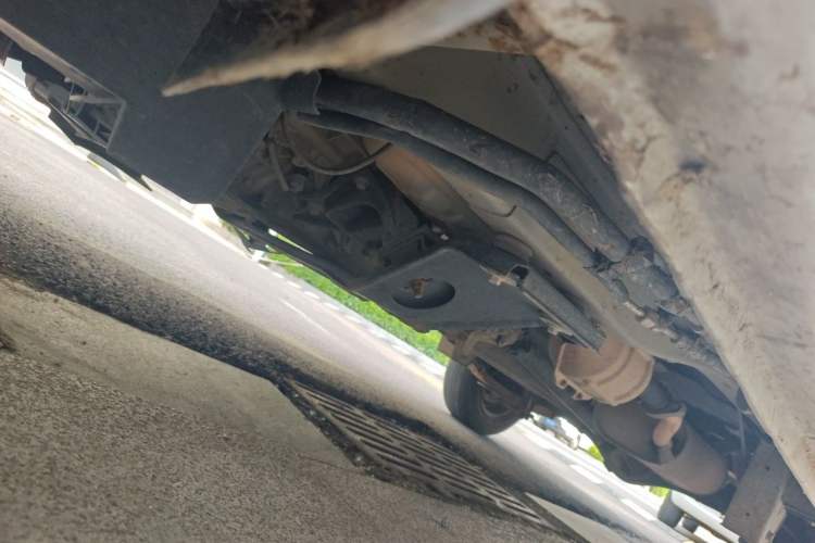 Used CHANGAN KAICHENG Star 2013 1.2L New Changan Star Basic Version Chassis Front Left