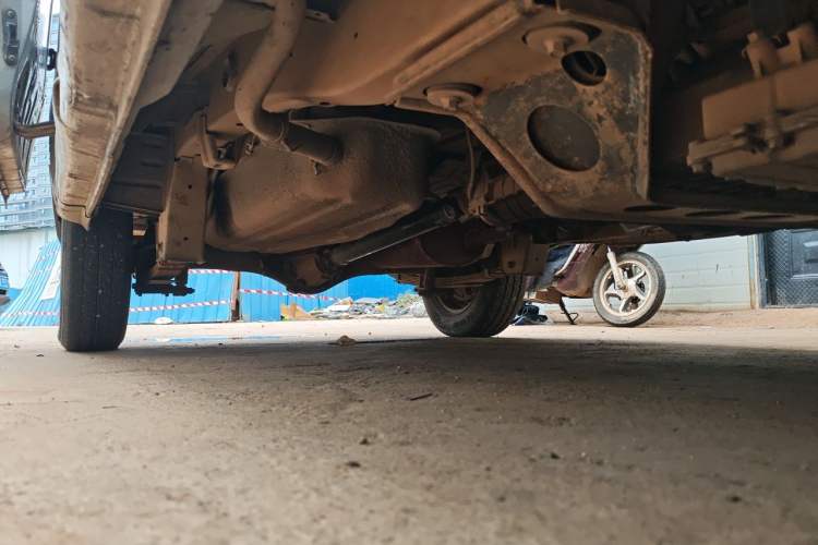 Used CHANGAN KAICHENG Star 2013 1.2L New Changan Star Basic Version Chassis Front Right