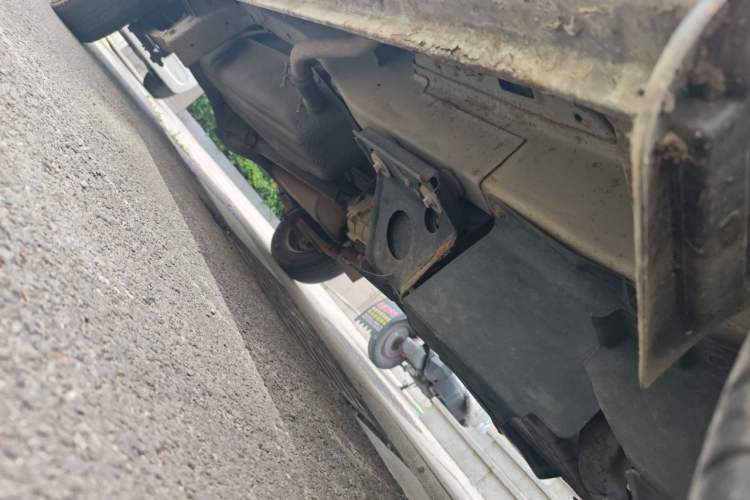 Used CHANGAN KAICHENG Star 2013 1.2L New Changan Star Basic Version Chassis Front Right