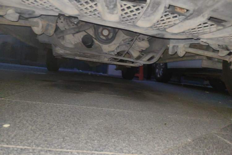 Used CHANGAN KAICHENG Star 2013 1.2L New Changan Star Basic Version Chassis Front