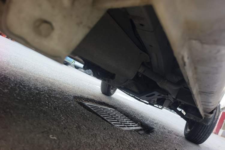 Used CHANGAN KAICHENG Star 2013 1.2L New Changan Star Basic Version Chassis Rear Right