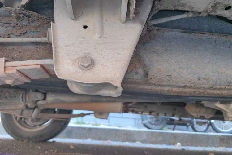 Used CHANGAN KAICHENG Star 2013 1.2L New Changan Star Standard Model Chassis Rear Right
