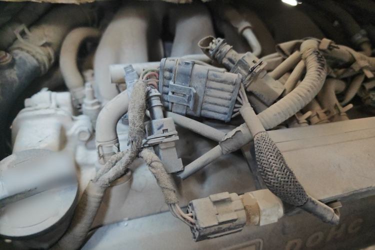 Used CHANGAN KAICHENG Star 2013 1.2L New Changan Star CNG Base Model JL473QE Engine Bay