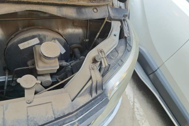 Used CHANGAN KAICHENG Star 2013 1.2L New Changan Star CNG Base Model JL473QE Engine Bay Left