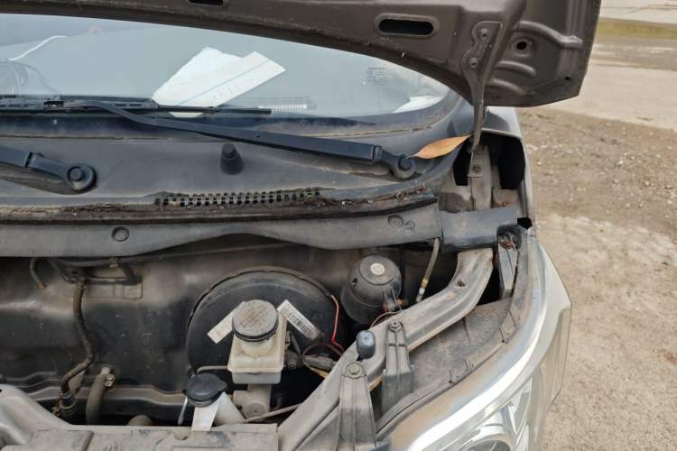 Used CHANGAN KAICHENG Star 2013 1.2L New Changan Star Basic Version Engine Bay Left