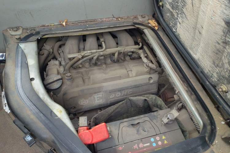 Used CHANGAN KAICHENG Star 2013 1.2L New Changan Star Standard Model Engine Bay Left