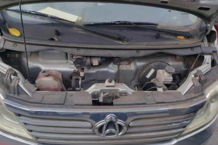 Used CHANGAN KAICHENG Star 2013 1.2L New Changan Star Standard Model Engine Bay
