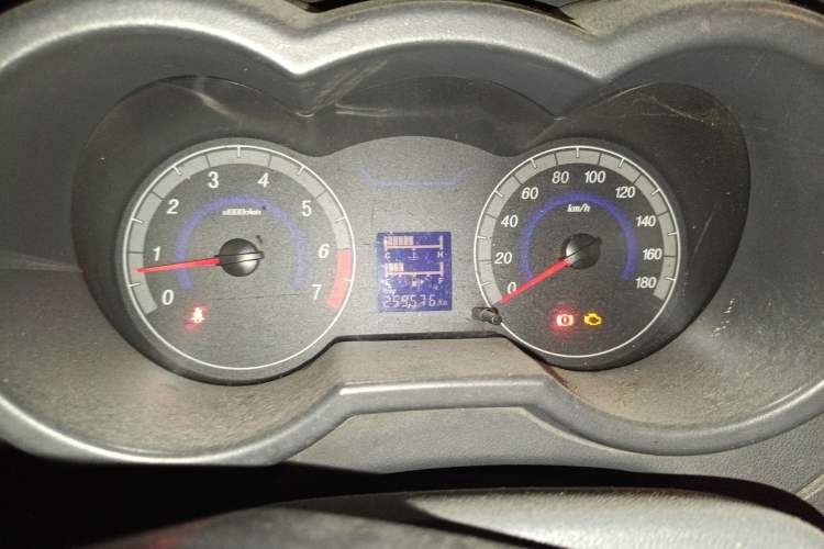 Used CHANGAN KAICHENG Star 2013 1.2L New Changan Star Basic Version Instrument Cluster