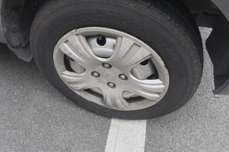 Used CHANGAN KAICHENG Star 2013 1.2L New Changan Star Basic Version Right Front Wheel Hub
