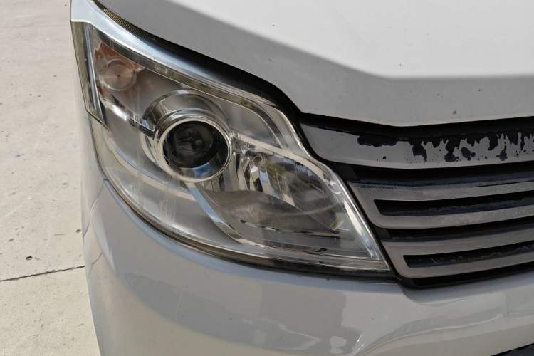 Used CHANGAN KAICHENG Star 2013 1.2L New Changan Star Standard Model Right Front Headlight