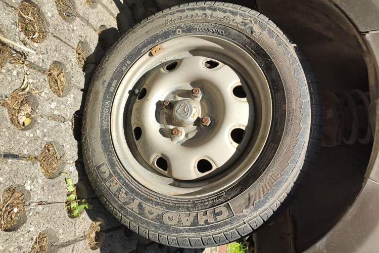 Used CHANGAN KAICHENG Star  Right Front Wheel Hub