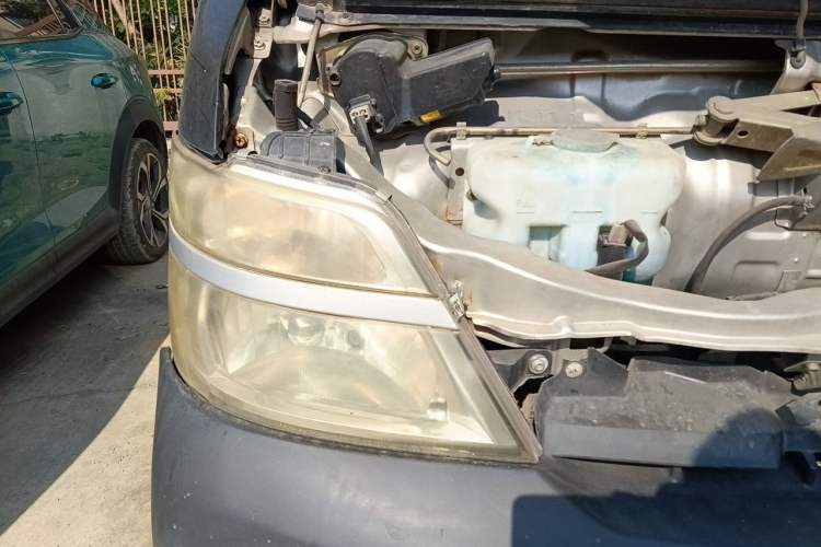 Used CHANGAN KAICHENG Star 3 2015 1.0L Base Version with Air Conditioning C10 Engine Bay Right