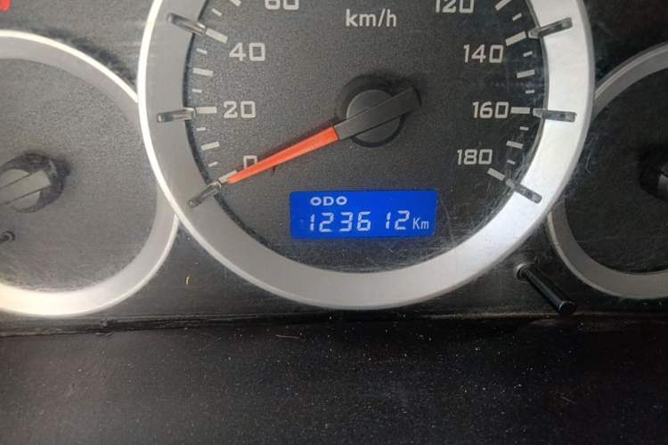 Used CHANGAN KAICHENG Star 3 2015 1.0L Base Version with Air Conditioning C10 Odometer Close Up