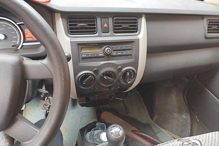 Used CHANGAN KAICHENG Star 3 2015 1.0L Value Edition Non-Air-Conditioned C10 Audio And AC Panel