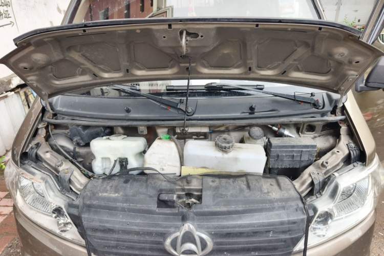 Used CHANGAN KAICHENG Star 3 2015 1.0L Value Edition Non-Air-Conditioned C10 Engine Bay