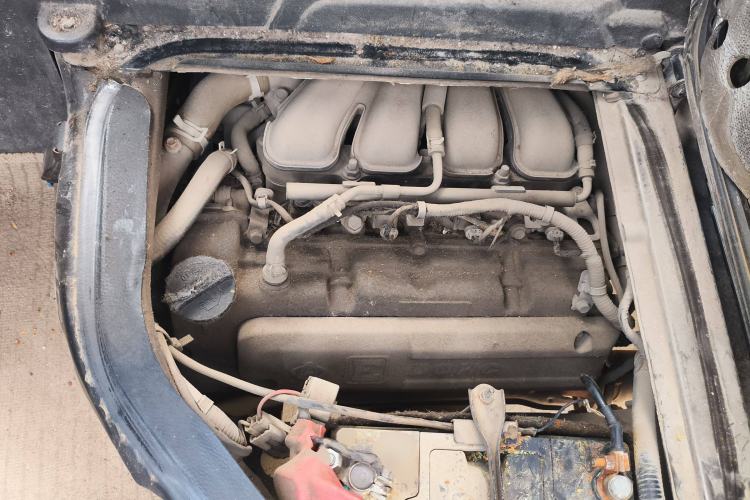 Used CHANGAN KAICHENG Star 3 2015 1.2L Base Model Non-Air-Conditioned EA12V Engine Bay