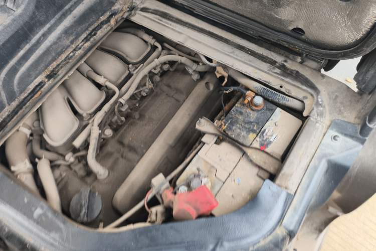Used CHANGAN KAICHENG Star 3 2015 1.2L Base Model Non-Air-Conditioned EA12V Engine Bay Left