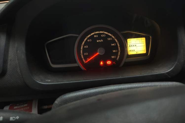 Used CHANGAN KAICHENG Star 3 2015 1.0L Value Edition Non-Air-Conditioned C10 Instrument Cluster