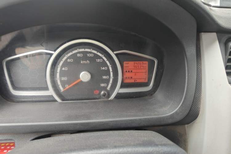 Used CHANGAN KAICHENG Star 3 2015 1.2L Base Model Non-Air-Conditioned EA12V Odometer Close Up