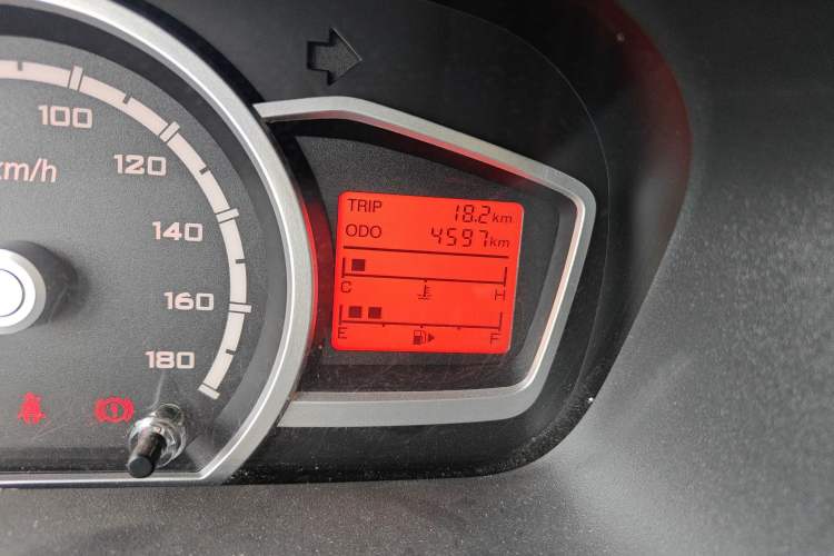 Used CHANGAN KAICHENG Star 3 2015 1.2L Base Model Non-Air-Conditioned EA12V Odometer Close Up