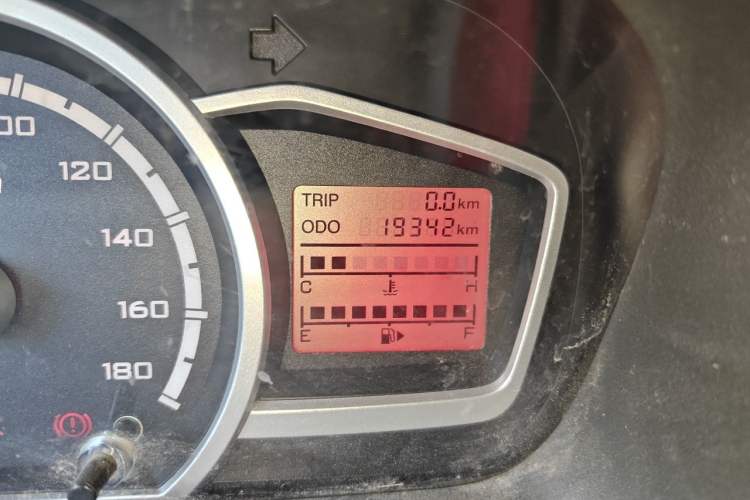 Used CHANGAN KAICHENG Star 3 2015 1.0L Value Edition Non-Air-Conditioned C10 Odometer Close Up