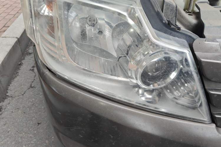 Used CHANGAN KAICHENG Star 3 2015 1.2L Base Model Non-Air-Conditioned EA12V Right Front Headlight