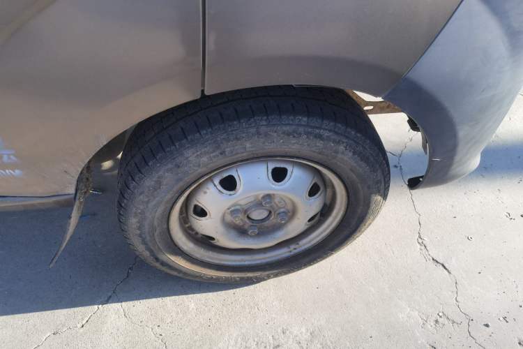 Used CHANGAN KAICHENG Star 3 2015 1.0L Base Model Non-Air-Conditioned C10 Right Front Wheel Hub