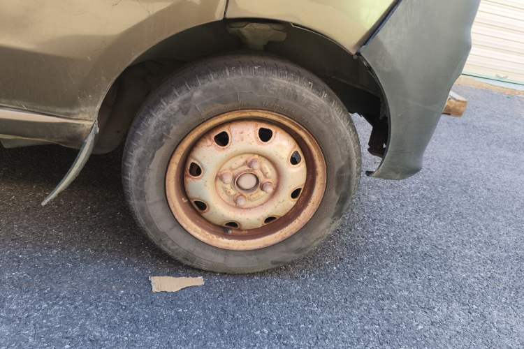Used CHANGAN KAICHENG Star 3 2015 1.2L Base Model Non-Air-Conditioned EA12V Right Front Wheel Hub