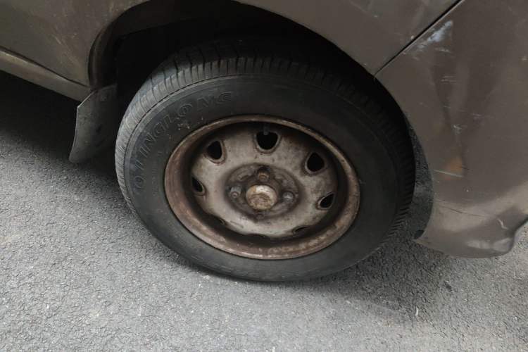Used CHANGAN KAICHENG Star 3 2015 1.0L Value Edition Non-Air-Conditioned C10 Right Front Wheel Hub