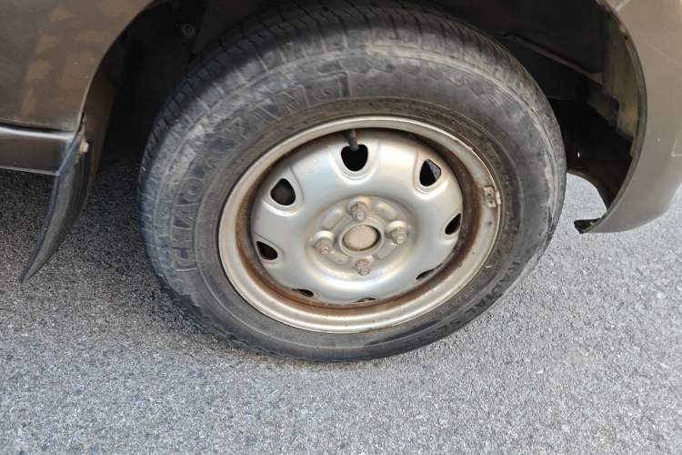 Used CHANGAN KAICHENG Star 3 2015 1.0L Value Edition Non-Air-Conditioned C10 Right Front Wheel Hub