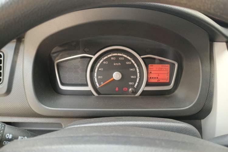 Used CHANGAN KAICHENG Star 3 2015 1.0L Value Edition Non-Air-Conditioned C10 Instrument Cluster