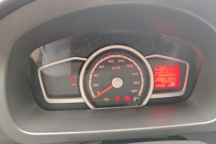 Used CHANGAN KAICHENG Star 3 2015 1.2L Base Model Air-Conditioned EA12V Odometer Close Up