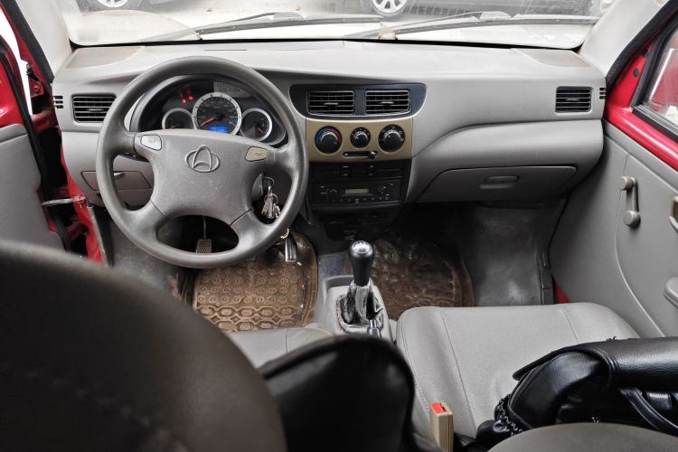 Used CHANGAN KAICHENG Star 3 2015 1.0L Value Edition Non-Air-Conditioned C10 Center Console